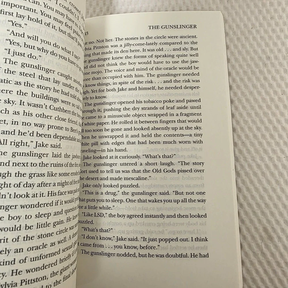 DARK TOWER THE GUNSLINGER STEPHEN KING SCRIBNER paperback